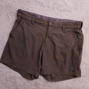 HUK Shorts Mens 2XL XXL Fishing Brown Adjustable Waist Utility Outdoor Boating